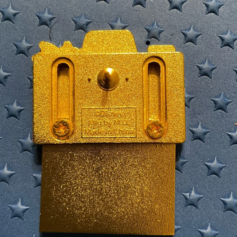 Loungefly Mulan Camera Pin - Teal and Gold
